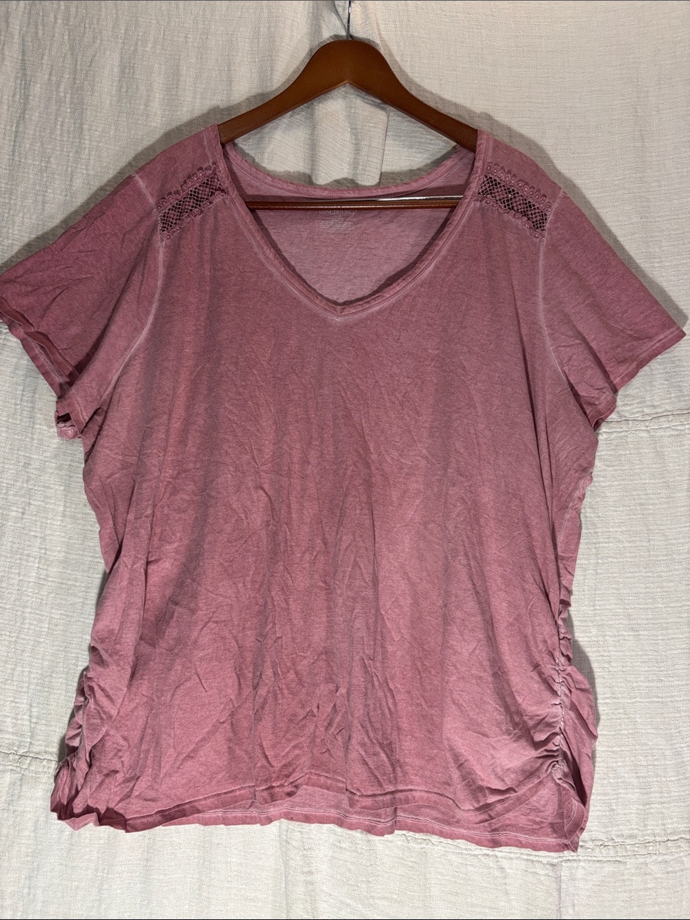 Lane Bryant 100% Cotton Lace Accent Ruched V Neck Tee Dusty Rose Mauve 26/28